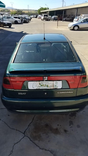 TAPA MALETERO Seat Cordoba Berlina (6K2)(11.1993->) SEAT Cordoba Berlina (6K2)(11.1993->) 