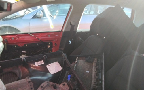 VOLKSWAGEN GOLF VI (5K1)(10.2008) — vehículo donante para recambios 