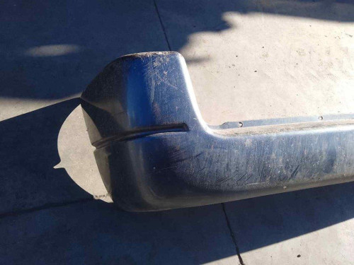PARAGOLPES TRASERO 