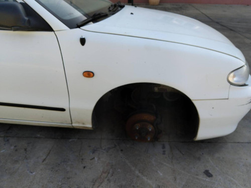ALETA DELANTERA DERECHA Hyundai Accent (X3)(1998->) HYUNDAI Accent (X3)(1998->) 