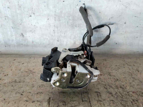 CERRADURA PUERTA DELANTERA DERECHA Mitsubishi L200 (KA0/KB0) 