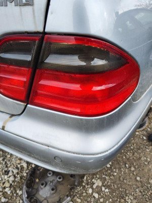 PILOTO TRASERO DERECHO