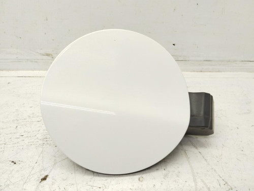 TAPA EXTERIOR COMBUSTIBLE Peugeot 2008 