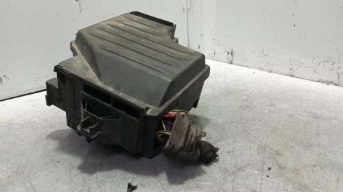 CAJA RELES / FUSIBLES Opel CORSA C 