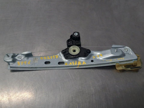  ELEVALUNAS TRASERO DERECHO OPEL ASTRA K BERLINA 5P 