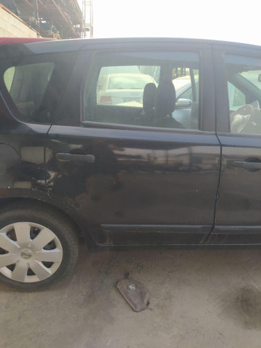 PUERTA TRASERA DERECHA NISSAN NOTE (E11E) 