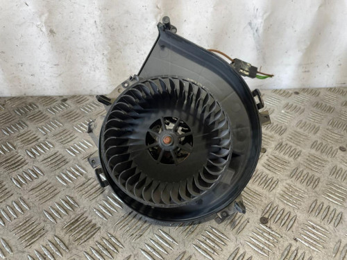  MOTOR CALEFACCION 