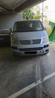 VOLKSWAGEN T5 TRANSPORTER BUS (7H)