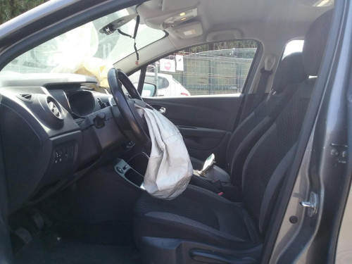  RENAULT CAPTUR I 
