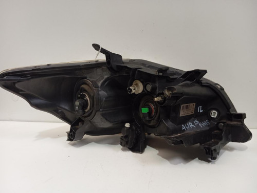 FARO IZQUIERDO Toyota AURIS (E15) 