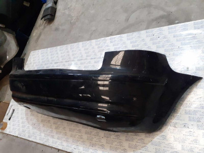 PARAGOLPES TRASERO