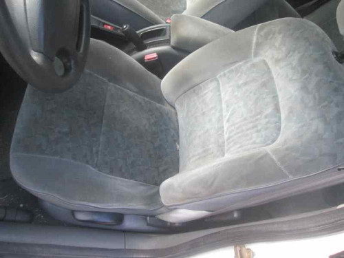  RENAULT LAGUNA (B56) 