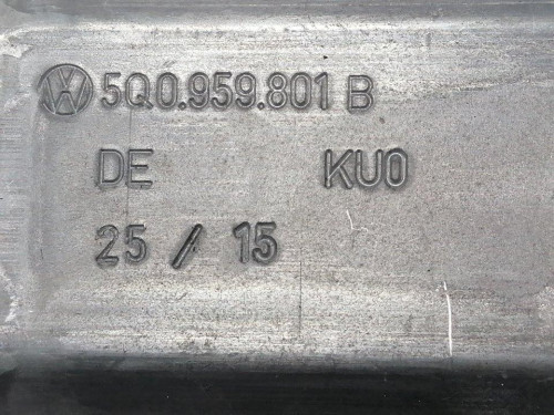  ELEVALUNAS DELANTERO IZQUIERDO Skoda SUPERB BERLINA (3V3) 