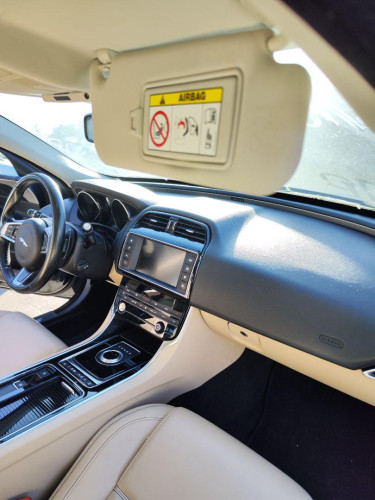 PARASOL DERECHO Jaguar XE 