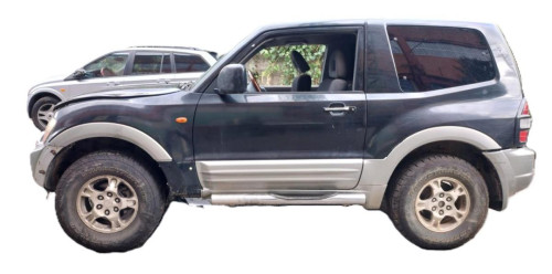  MITSUBISHI MONTERO (V60/V70) 