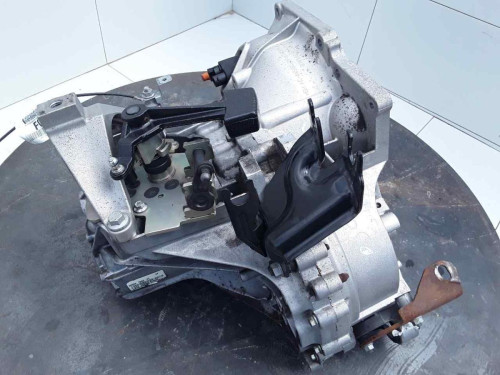 CAJA CAMBIOS Ford FOCUS BERLINA (CB4) 