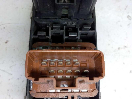  MANDO ELEVALUNAS DELANTERO IZQUIERDO RENAULT VEL SATIS (BJ0) 