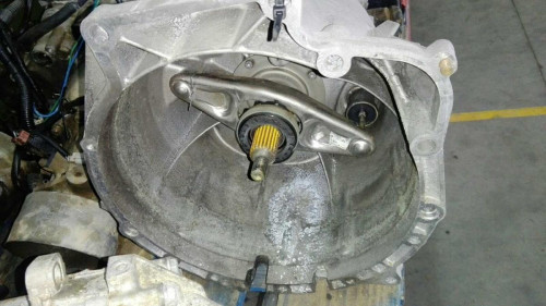 CAJA CAMBIOS BMW SERIE 1 BERLINA (E81/E87) 