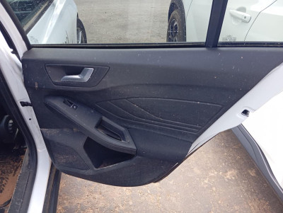 GUARNECIDO PUERTA TRASERA DERECHA, FORD, FOCUS BERLINA (CGE)