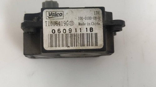 MOTOR APERTURA TRAMPILLAS CLIMATIZADOR Renault SCENIC III (JZ) 