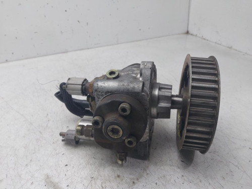 BOMBA INYECCION Toyota AVENSIS BERLINA (T25) 