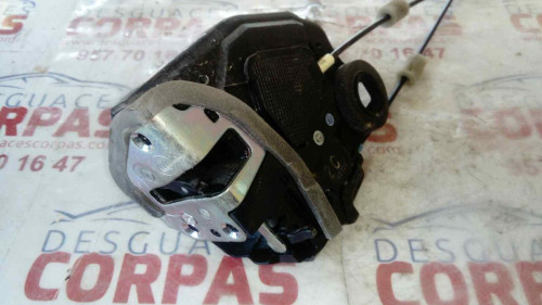 CERRADURA PUERTA TRASERA IZQUIERDA Toyota RAV4 (A3) 