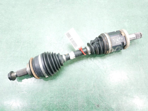 TRANSMISION DELANTERA IZQUIERDA Toyota 