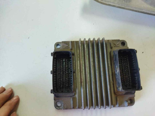  CENTRALITA MOTOR UCE OPEL ASTRA G BERLINA 