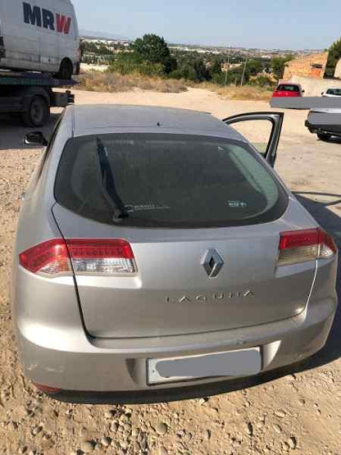 RENAULT LAGUNA III BERLINA — автомобиль-донор на запчасти 