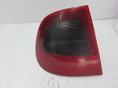  PILOTO TRASERO IZQUIERDO SEAT CORDOBA BERLINA (6K2) 