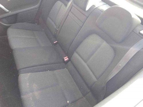 PEUGEOT 407 — vehículo donante para recambios 