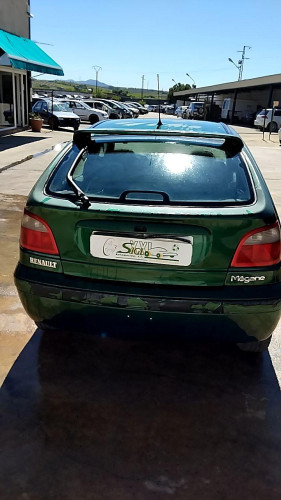 Renault Megane I Fase 2 Berlina (BA0)(1999->) 1.6 16 V RT (BA04) — автомобиль-донор на запчасти 