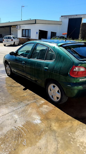 Renault Megane I Fase 2 Berlina (BA0)(1999->) 1.6 16 V RT (BA04) — автомобиль-донор на запчасти 
