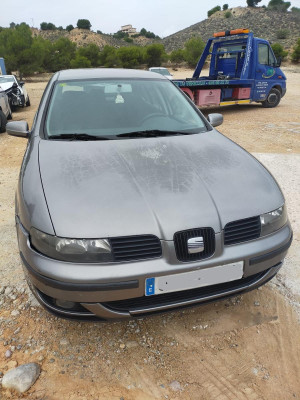 SEAT LEON (1M1)