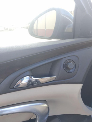 MANETA INTERIOR DELANTERA IZQUIERDA Opel Insignia Berlina (2008->)