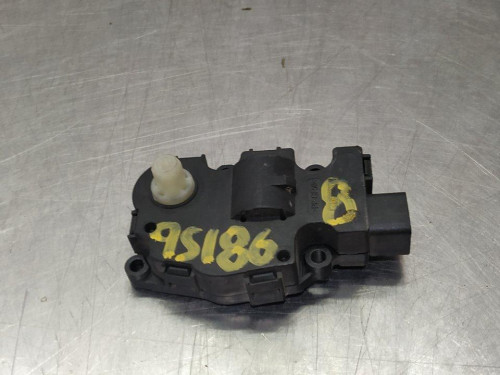 MOTOR APERTURA TRAMPILLAS CLIMATIZADOR Volvo XC70 