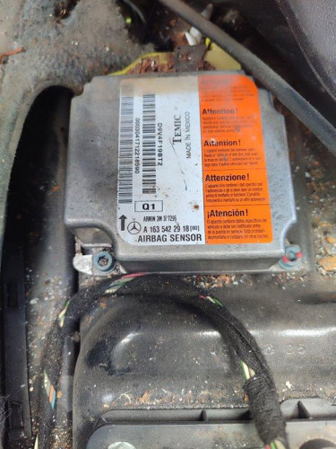  MERCEDES-BENZ CLASE ML (BM 163) 