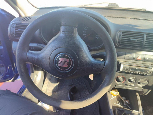  SEAT TOLEDO (1M2) 
