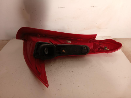  PILOTO TRASERO IZQUIERDO Peugeot 206 SW 