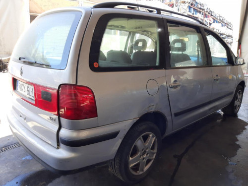 VOLKSWAGEN SHARAN (7M6/7M9) — vehículo donante para recambios 