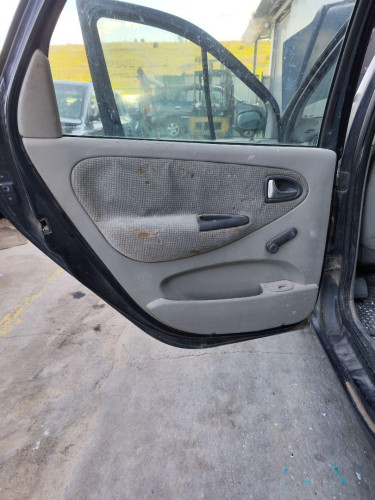 GUARNECIDO PUERTA TRASERA IZQUIERDA Renault SCENIC I (JA...) 