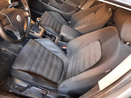  VOLKSWAGEN PASSAT BERLINA (3C2) 