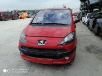 PEUGEOT 1007