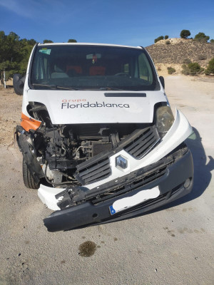 RENAULT TRAFIC II FURGÓN