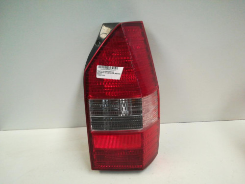  PILOTO TRASERO DERECHO MITSUBISHI SPACE WAGON (N80/N90) 