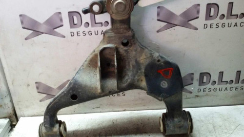 BRAZO SUSPENSION INFERIOR DELANTERO DERECHO TOYOTA HILUX (KUN) 