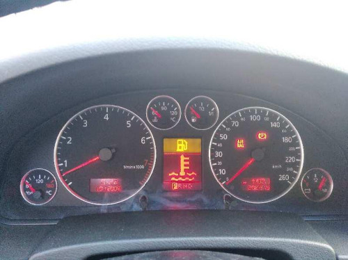  AUDI A6 BERLINA (4B2) 