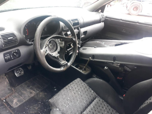  SEAT LEON (1M1) 