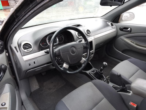 CHEVROLET LACETTI — vehículo donante para recambios 