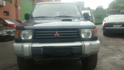 MITSUBISHI MONTERO (V20/V40)